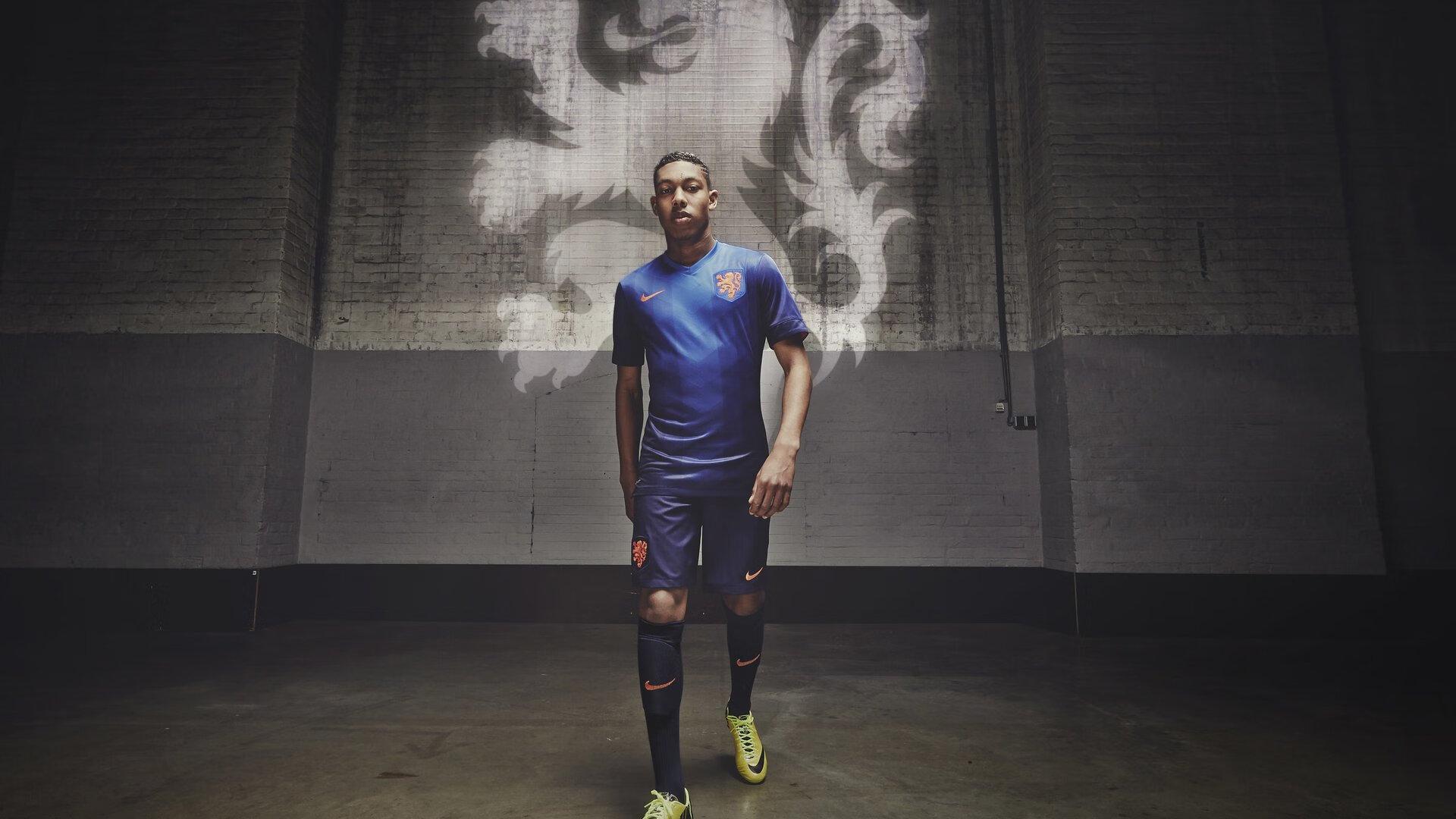 欧冠赛场热刺状态堪忧，主帅弗兰克遭遇信任危机